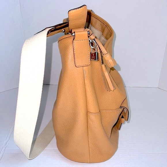 Tommy Hilfiger genuine leather handbag - Picture 7 of 13